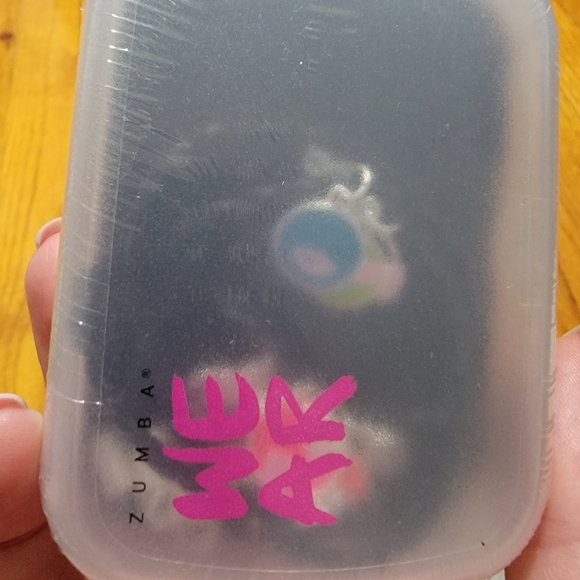 Zumba Fitness zmoji wrap bracelet - Picture 2 of 3